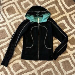 Vintage lululemon Scuba hoodie size 8